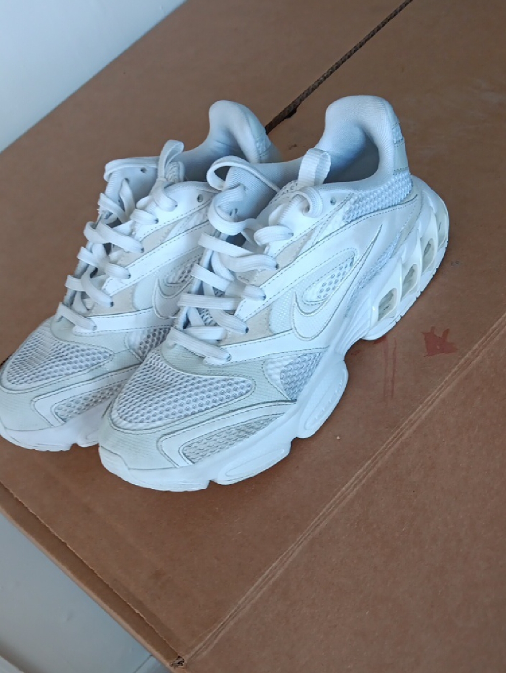 White NIKE ZOOM AIR FIRE CW 3876-002